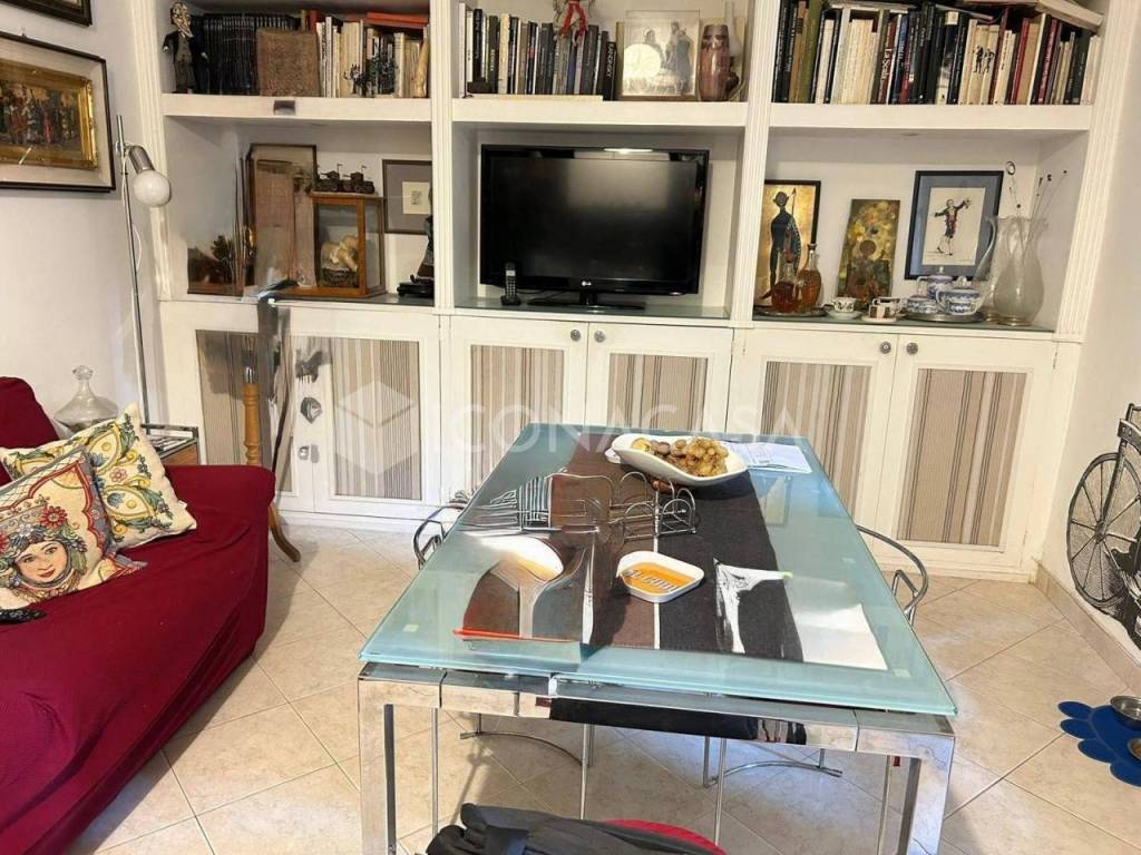 Appartamento a Napoli in Vico delle Nocelle - Foto 5