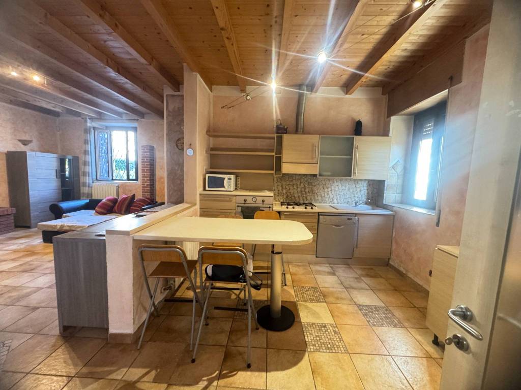 Casa indipendente a Ispra in Via Cascine - Foto 2