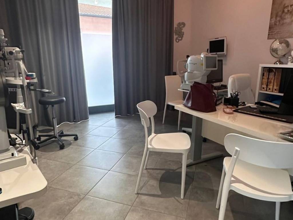 Immobile a Caronno pertusella - Foto 2