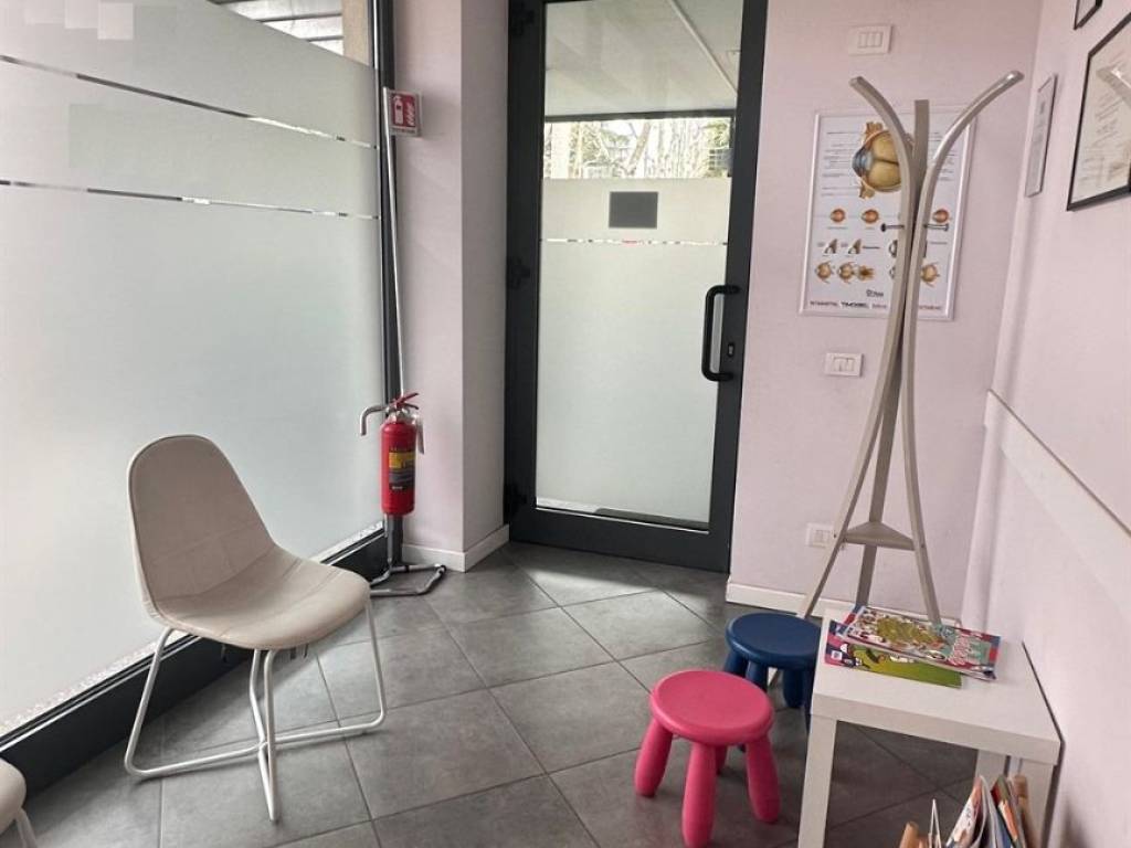 Immobile a Caronno pertusella - Foto 3