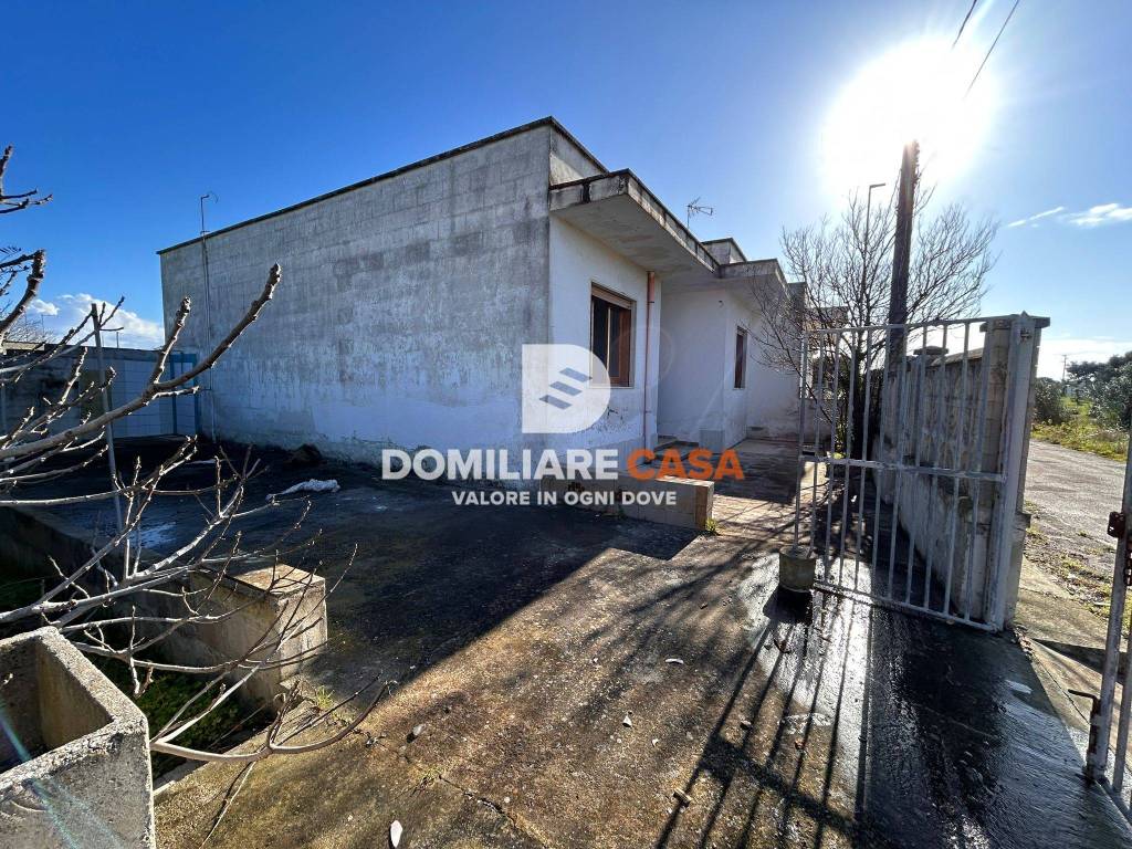 Villa a Lecce in Via Marina di Pietrasanta, 30 - Foto 3