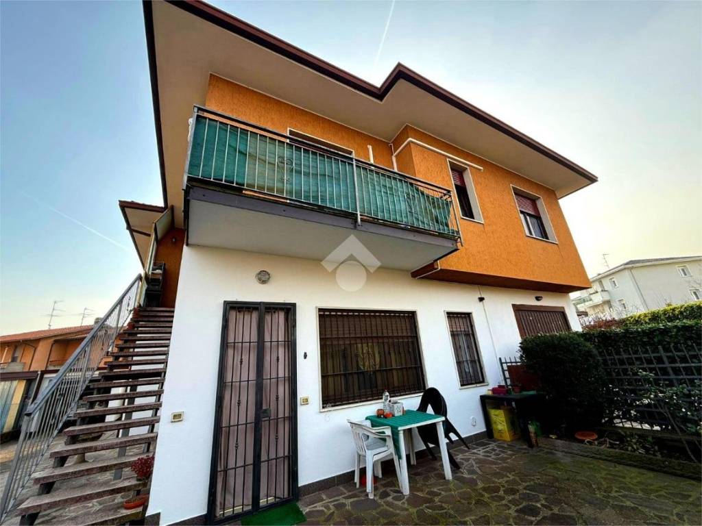 Villa a Rovato in Via Patrioti, 1 - Foto 5