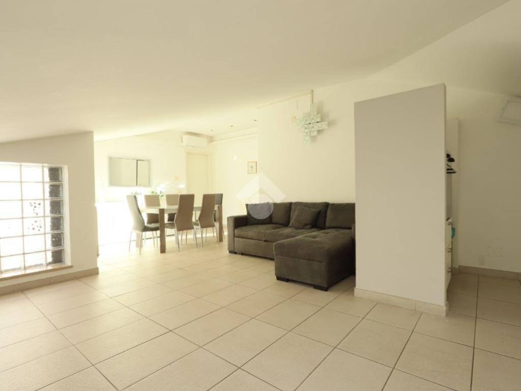 Appartamento a Alba adriatica in Via Gorizia, 40 - Foto 2