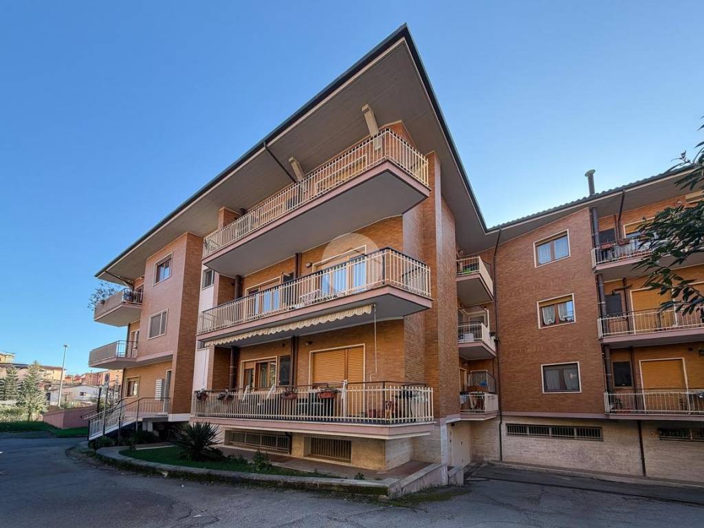 Appartamento a L'aquila in Via Monte Cagno, 2 - Foto 2