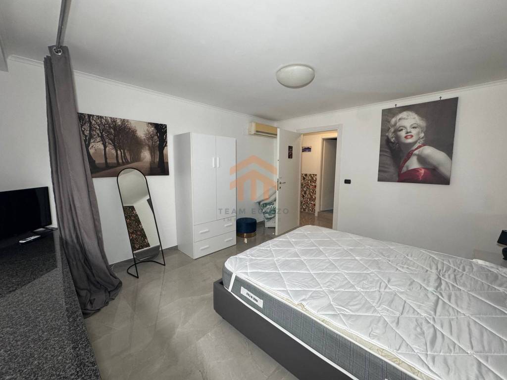 Appartamento a Napoli in Via Armando Diaz - Foto 5