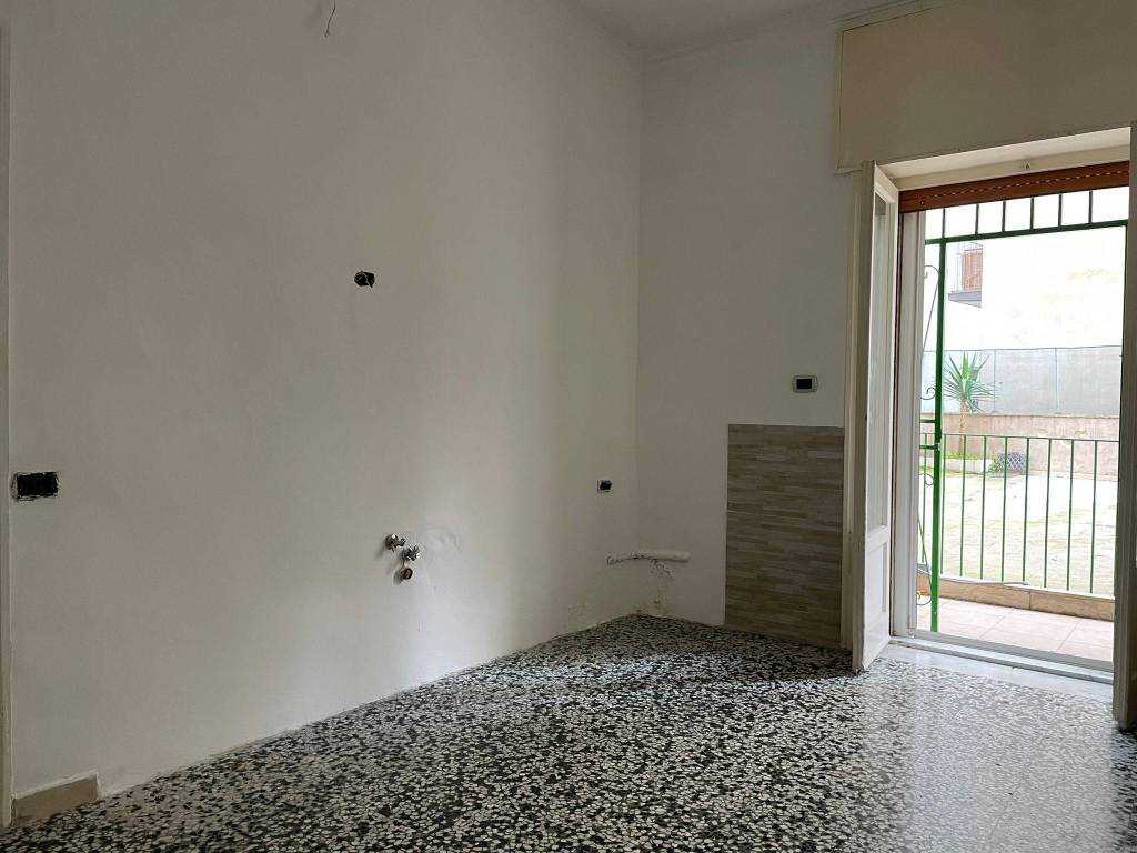 Appartamento a Taranto in Via Zara, 7 - Foto 4