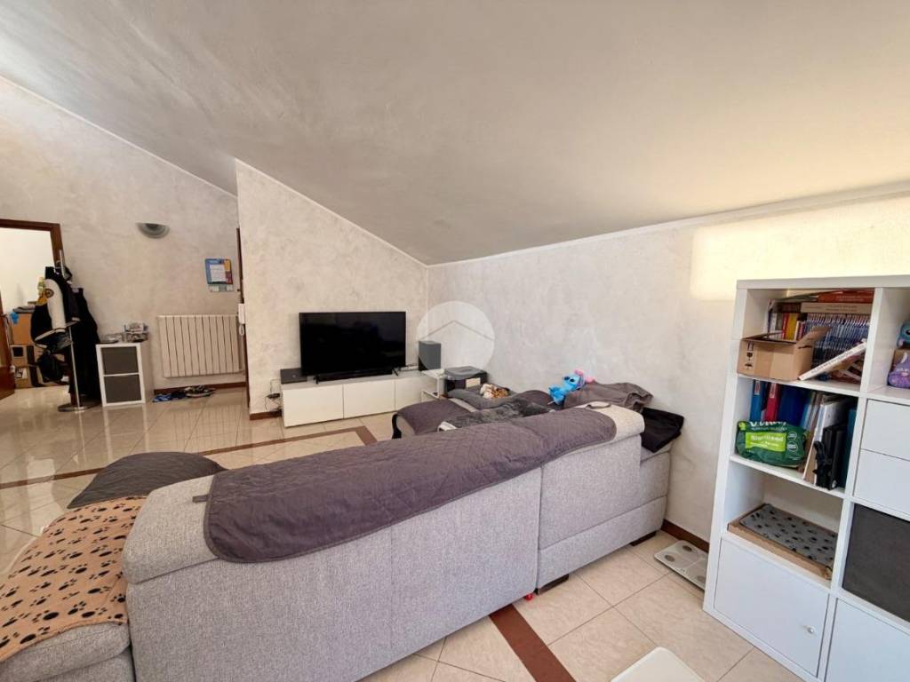 Appartamento a Torino in Via Pianezza, 389 - Foto 2