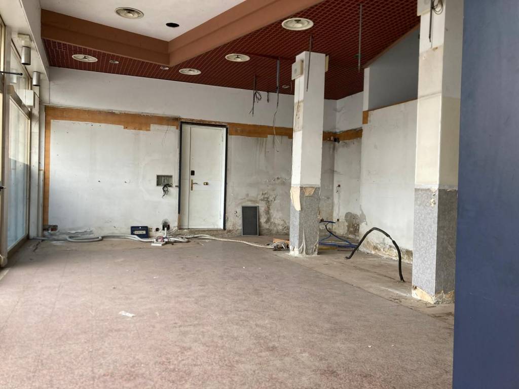 Immobile a Porto mantovano in Piazzale Sant'Antonio - Foto 4