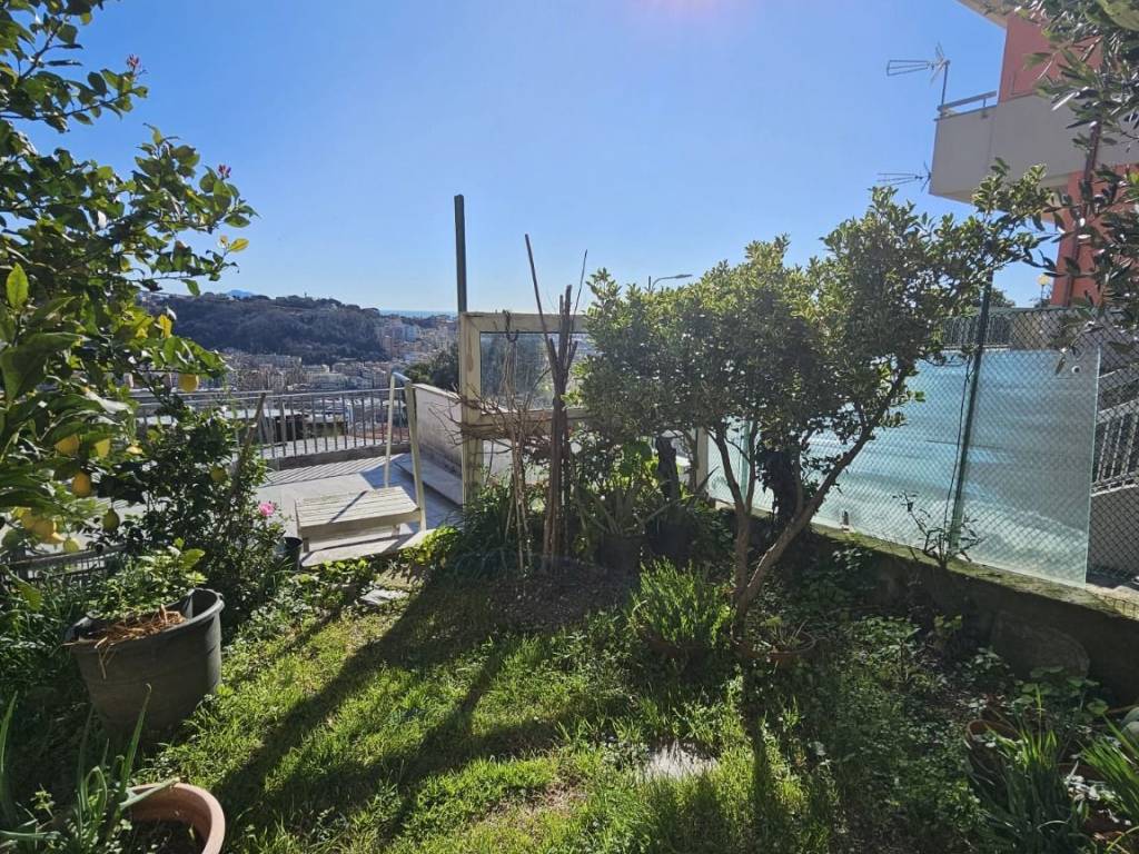 Appartamento a Genova in Via Coronata - Foto 4