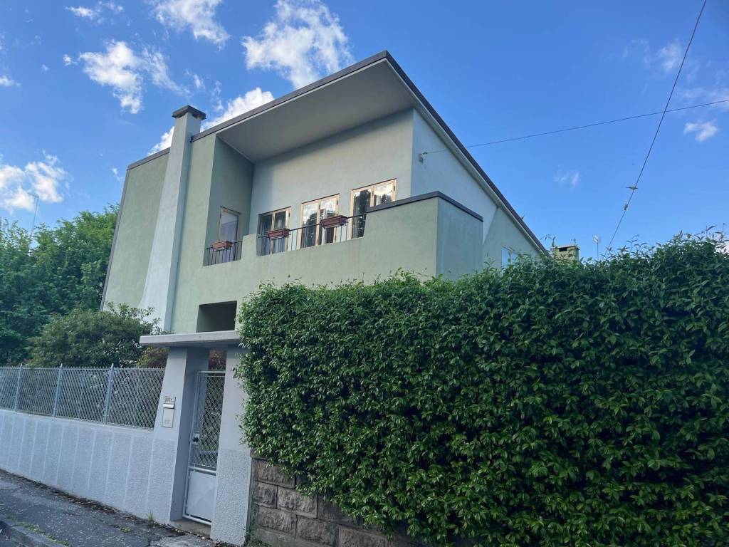 Villa a Gorizia in VIA CANOVA, 21 - Foto 2