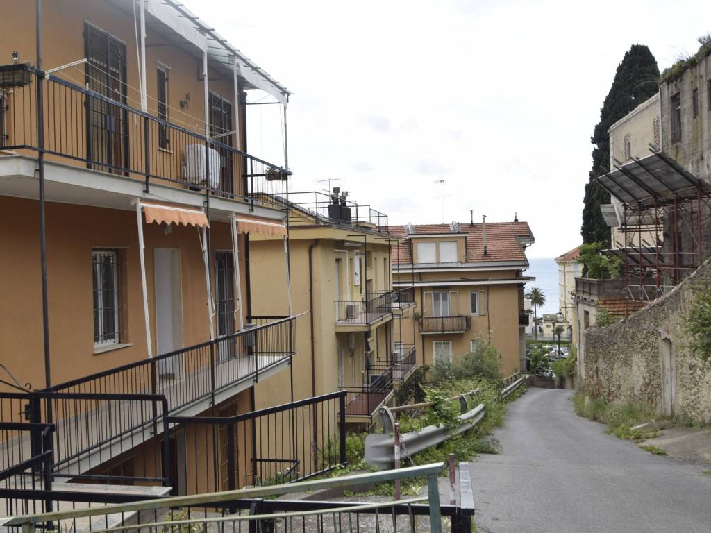 Appartamento a Spotorno in Salita ai Frati - Foto 2
