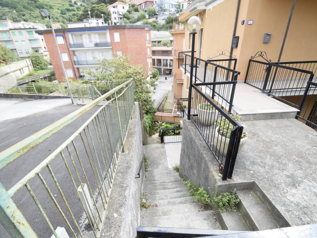 Appartamento a Spotorno in Salita ai Frati - Foto 3