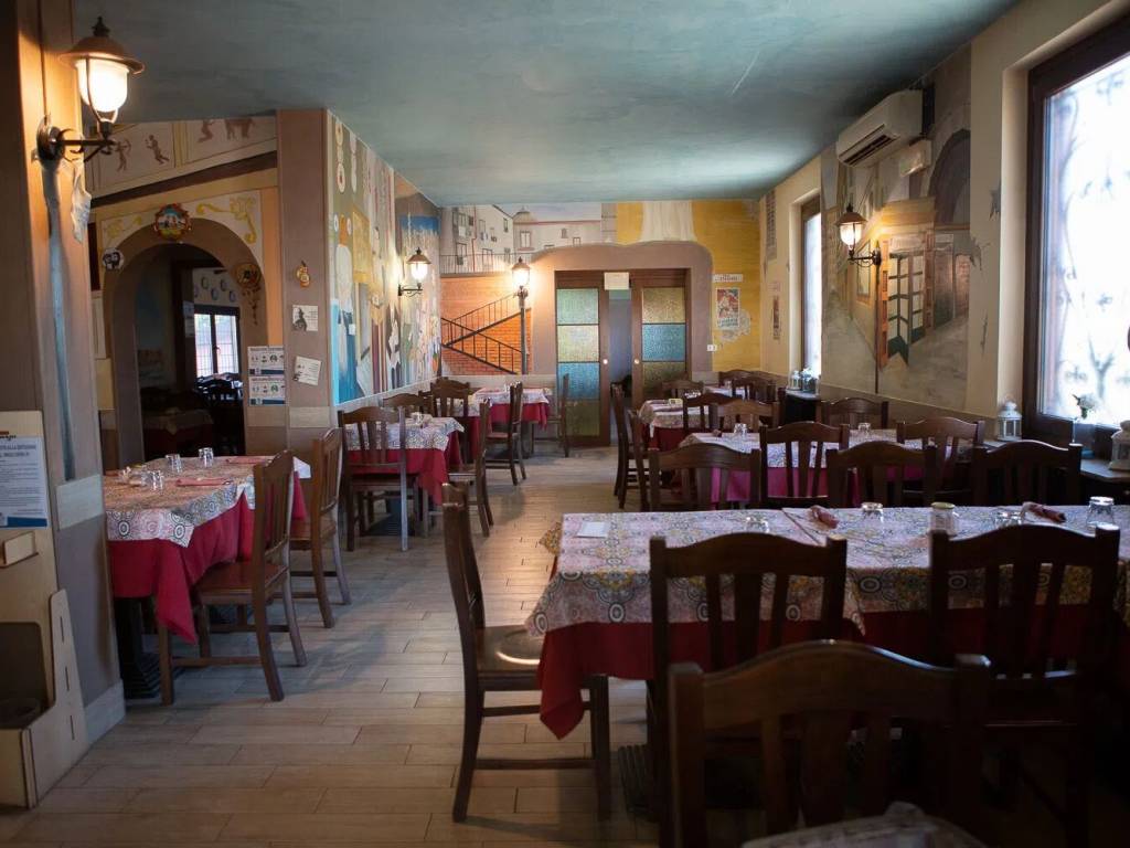 Immobile a Mortara in Area Residenziale Pizzeria E Ristorante Centro Storico - Foto 5