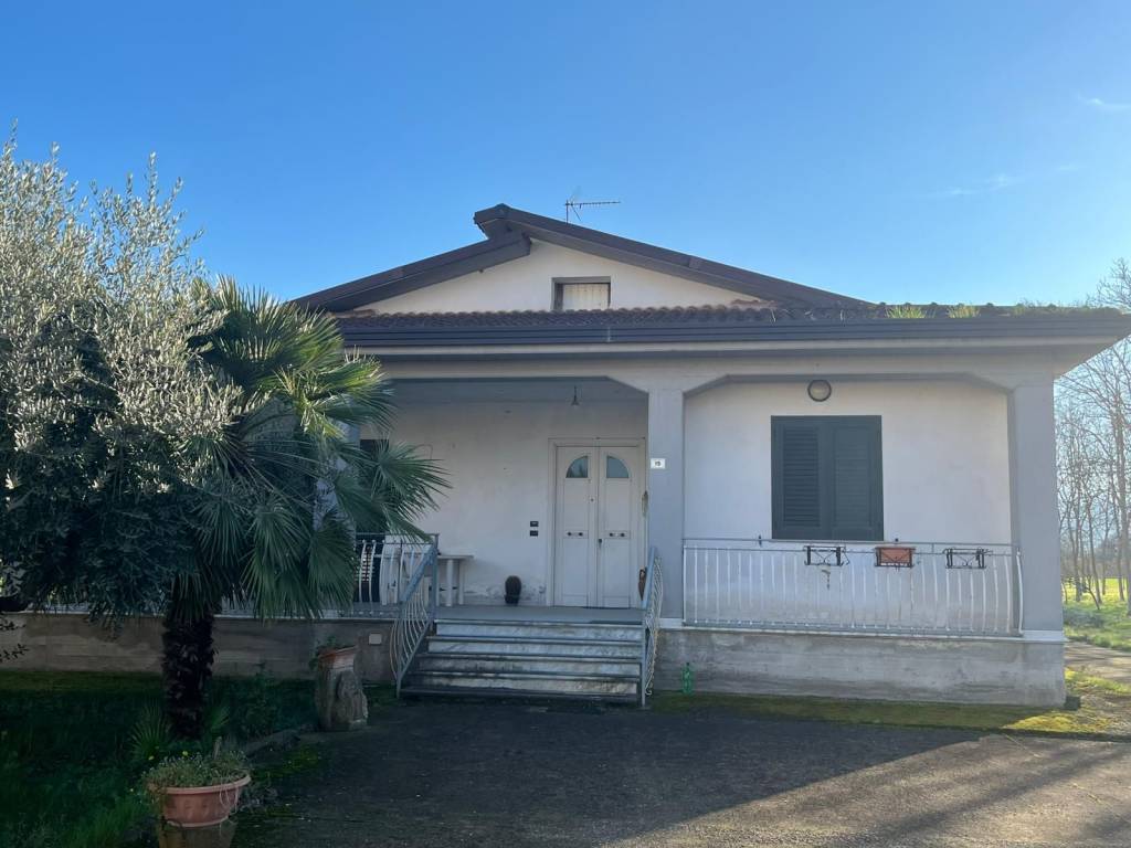 Villa a Benevento in Contrada Pantano - Foto 3