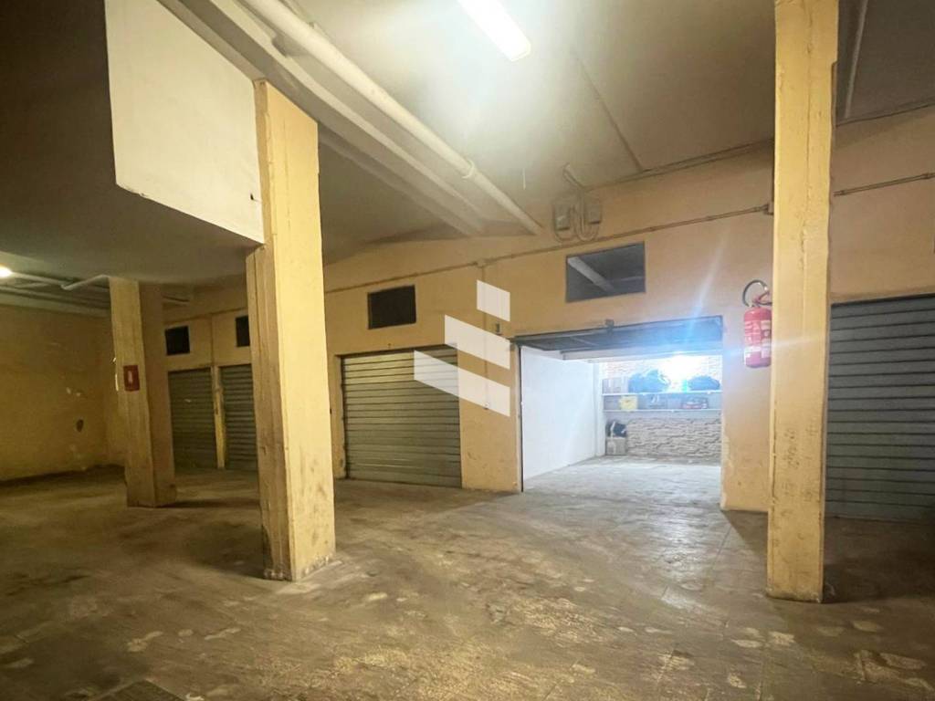 Box / garage a Roma in Via Clelia Garofolini - Foto 2