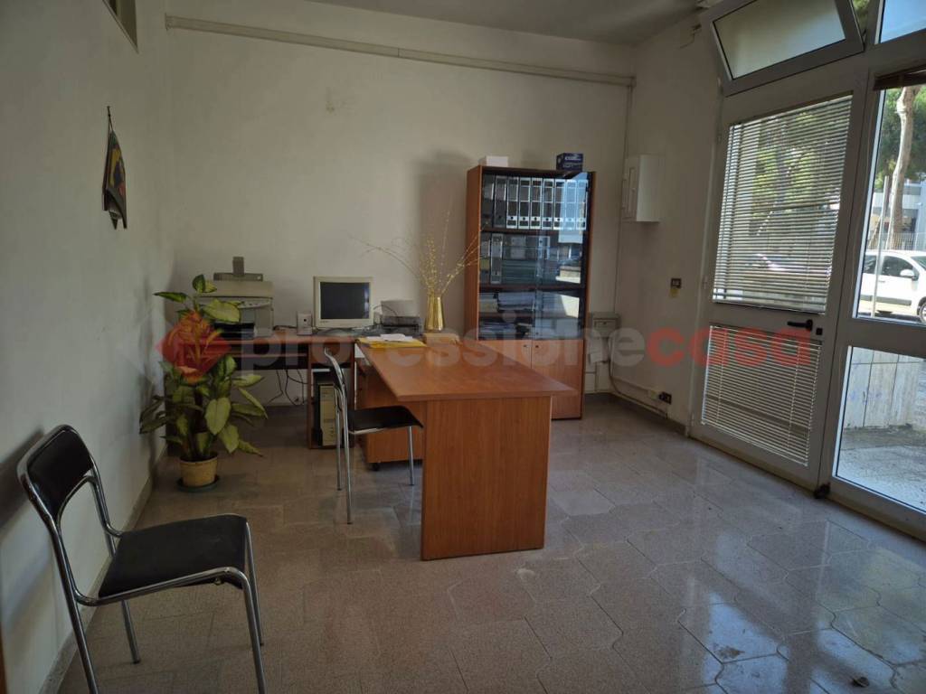 Immobile a Brindisi in VIA DON LUIGI MONZA, 18 - Foto 2