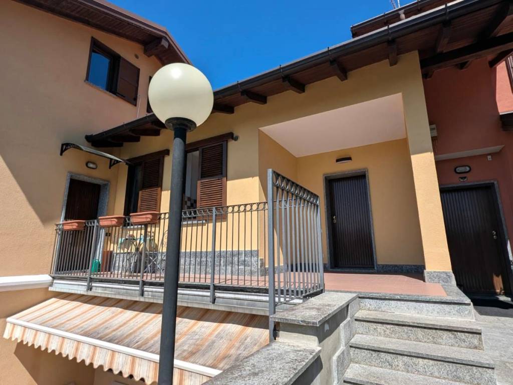 Appartamento a Germignaga in Via Armando Diaz, 16 - Foto 4