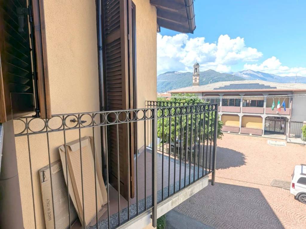 Appartamento a Germignaga in Via Armando Diaz, 16 - Foto 5