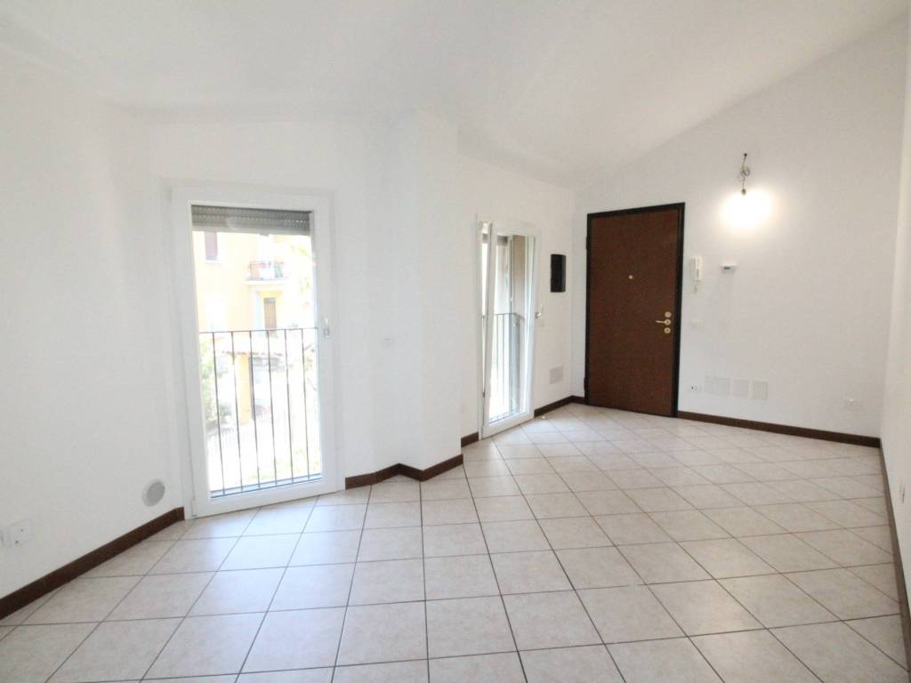 Appartamento a Como in Via Gagini, 5 - Foto 2