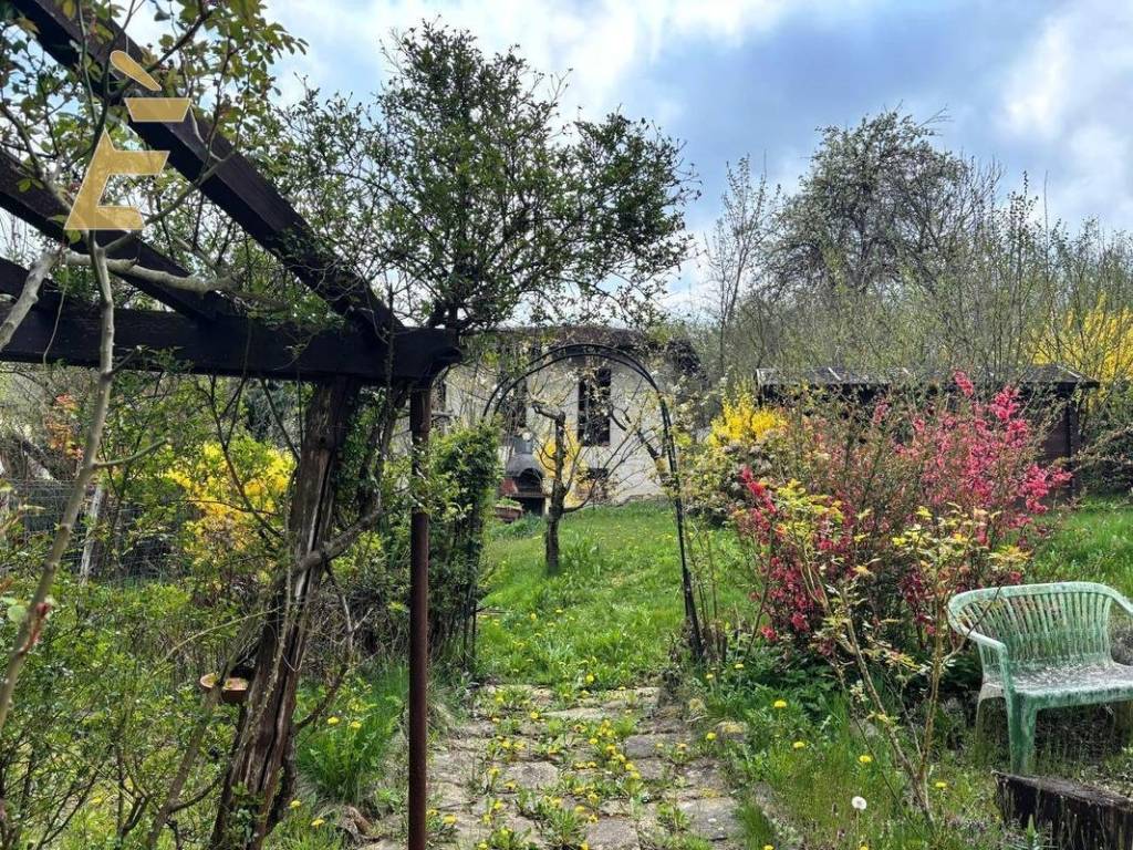 Appartamento a Feisoglio in Regione Nunziano 52, 56 - Foto 4