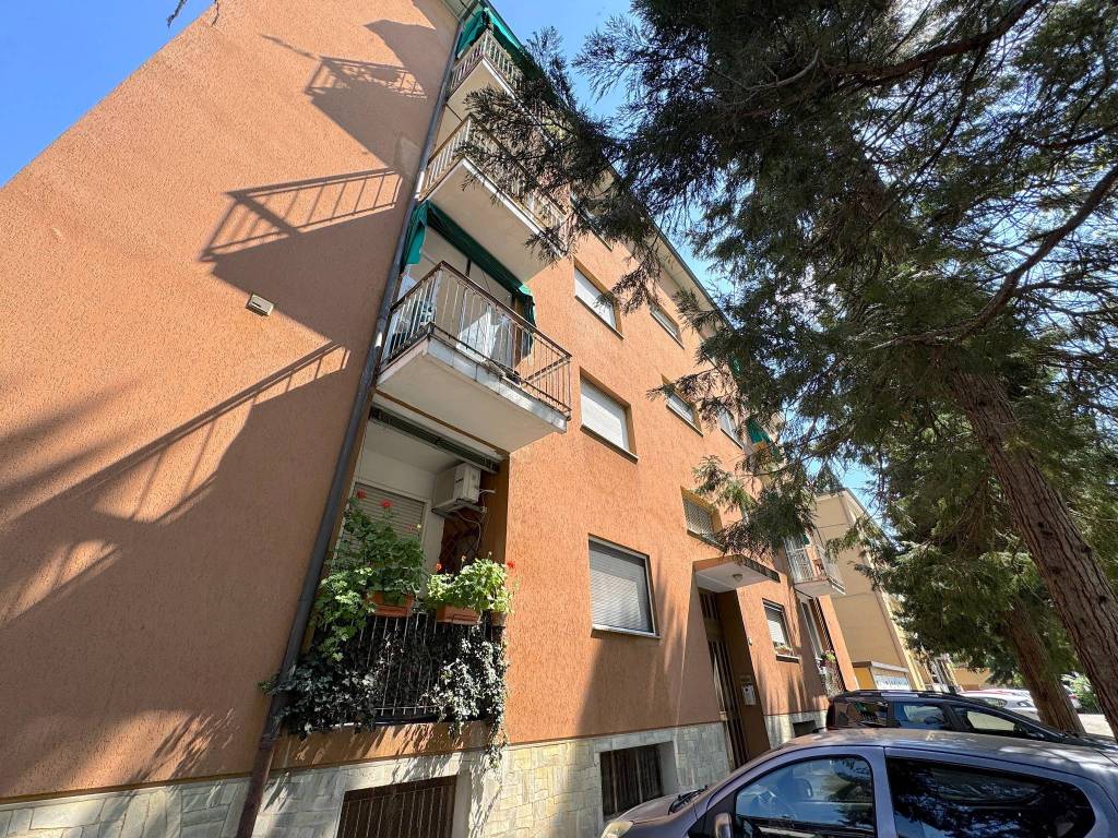 Appartamento a Reggio emilia in Via Pastrengo - Foto 4