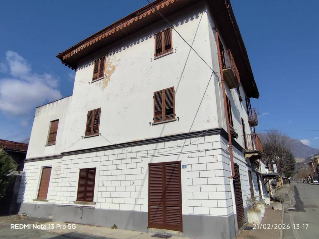 Palazzo / stabile a Pont-saint-martin in Via della Resistenza, 146 - Foto 3