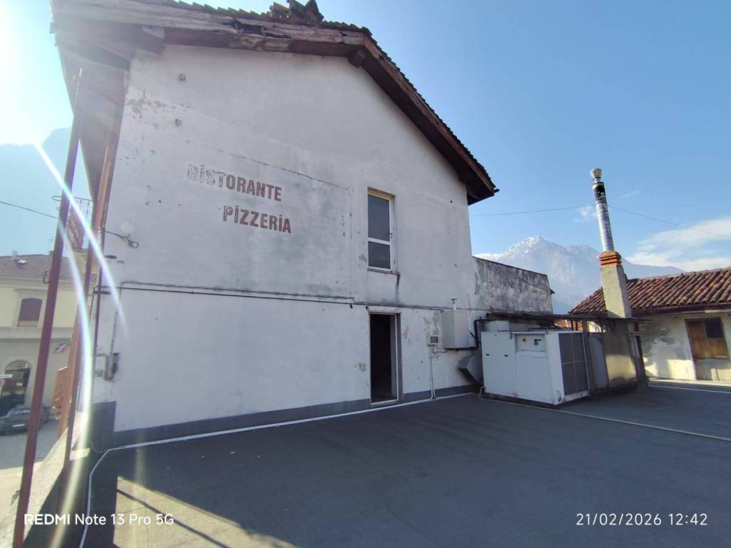 Palazzo / stabile a Pont-saint-martin in Via della Resistenza, 146 - Foto 4