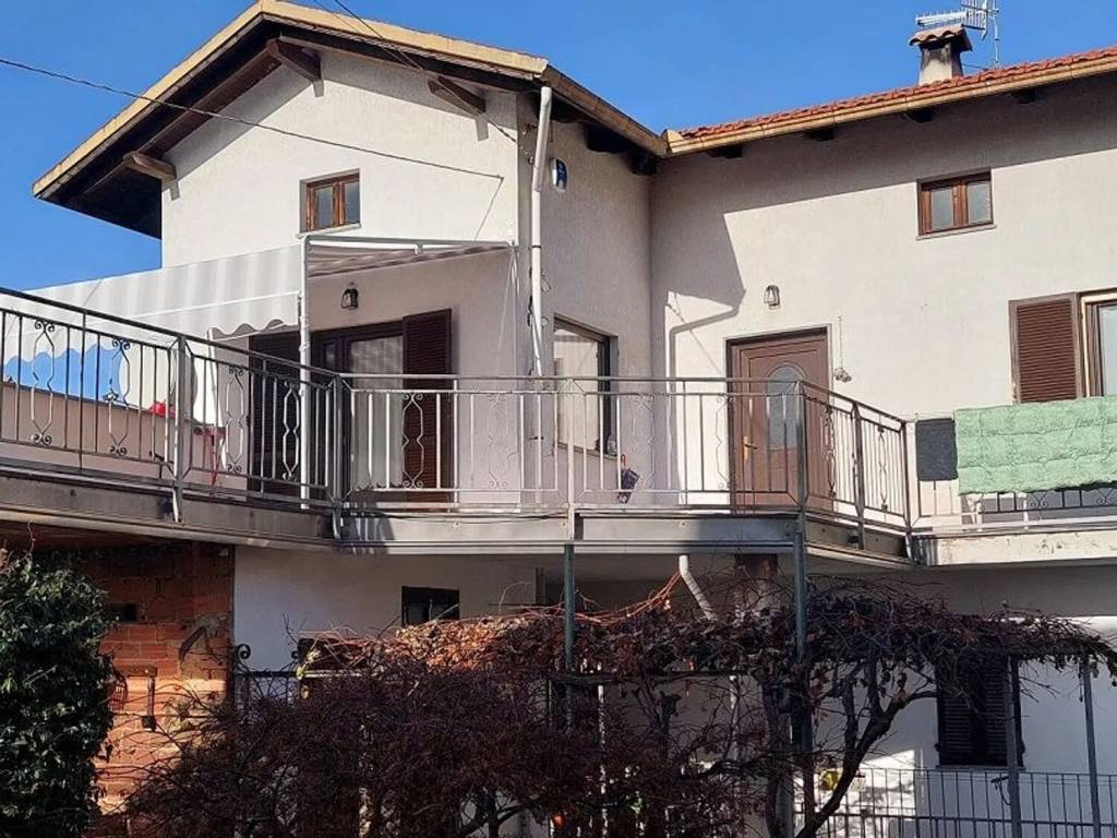 Villa a Bioglio in Via Xxv Aprile - Foto 2