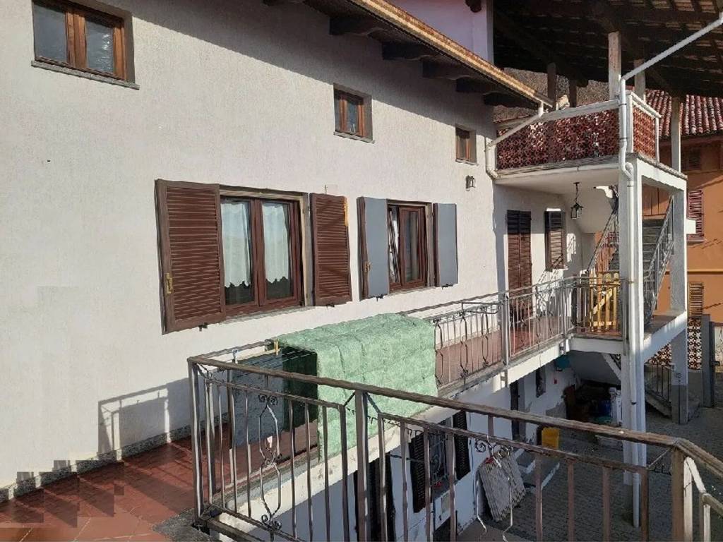 Villa a Bioglio in Via Xxv Aprile - Foto 3