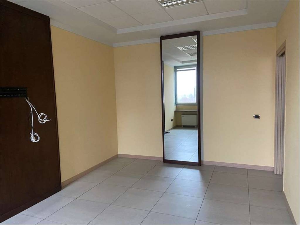 Immobile a Reggio emilia in VIA GRAMSCI 10 - Foto 3