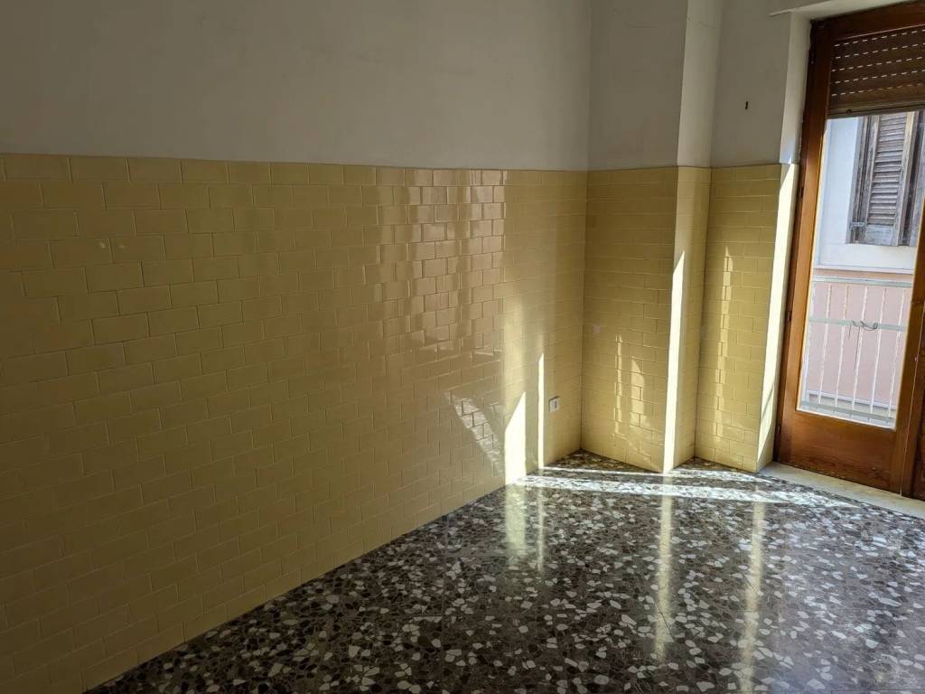 Appartamento a Mola di bari in Via Francesco Crispi, 3 - Foto 5