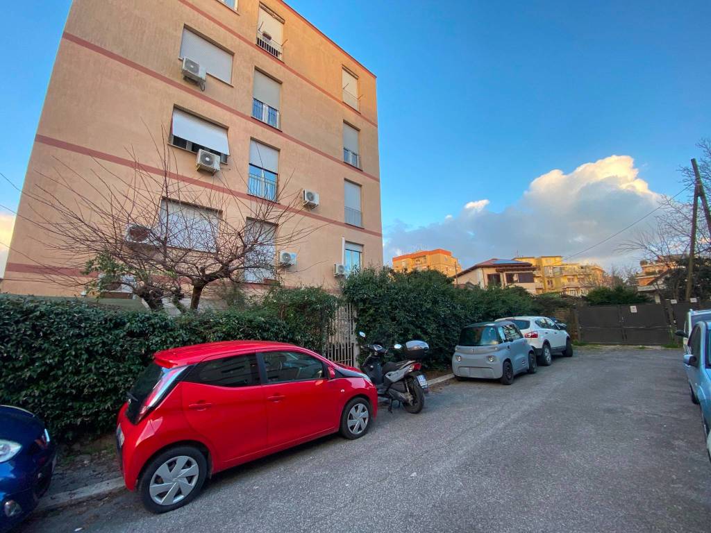 Appartamento a Roma in Via Pieve Ligure, 54 - Foto 3