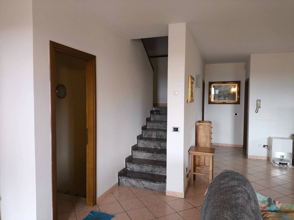 Villa a Monsummano terme in Piazza Giuseppe Giusti, 55 - Foto 5