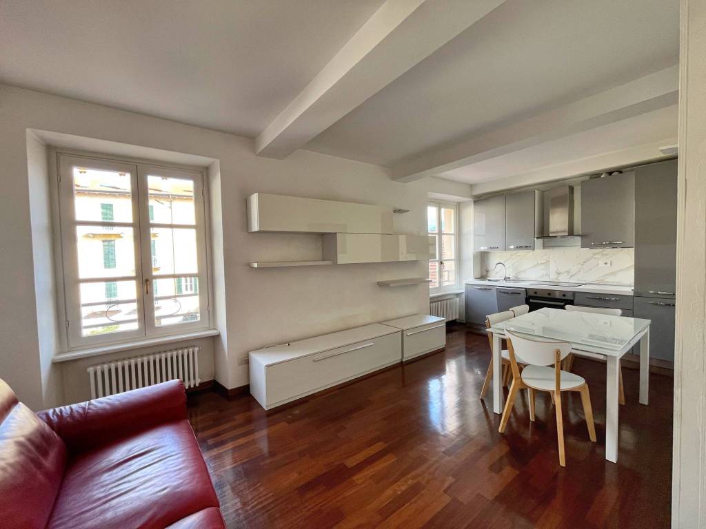 Appartamento a Menaggio in Via Luigi Cadorna - Foto 3