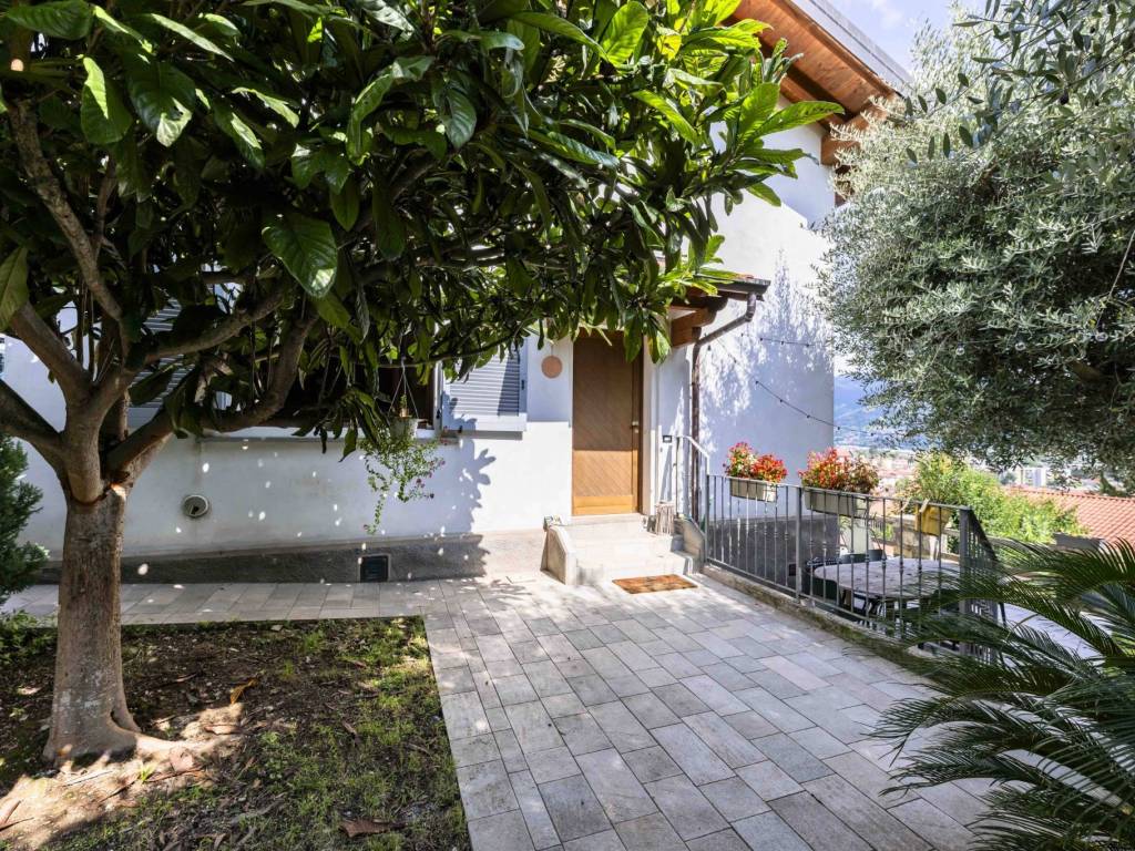 Villa a Alzano lombardo in Via Risorgimento - Foto 5