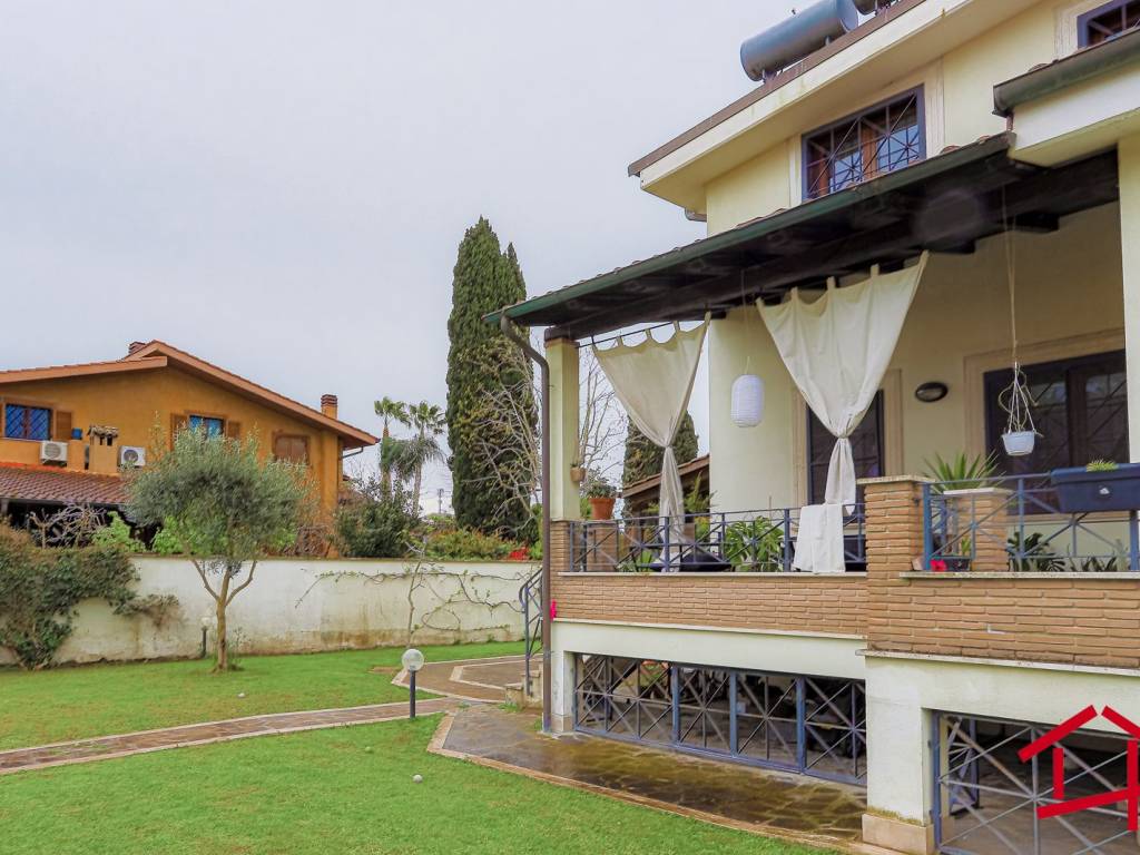 Villa a Roma in Via Franco Alfano - Foto 2