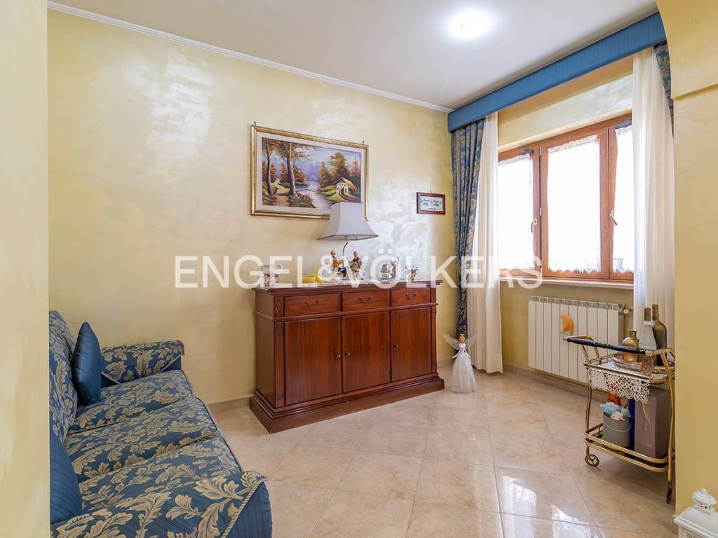 Villa a Roma in Via Tuscolana, 1411 - Foto 5
