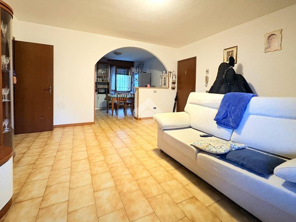 Appartamento a Suzzara in Via Europa, 16 - Foto 4