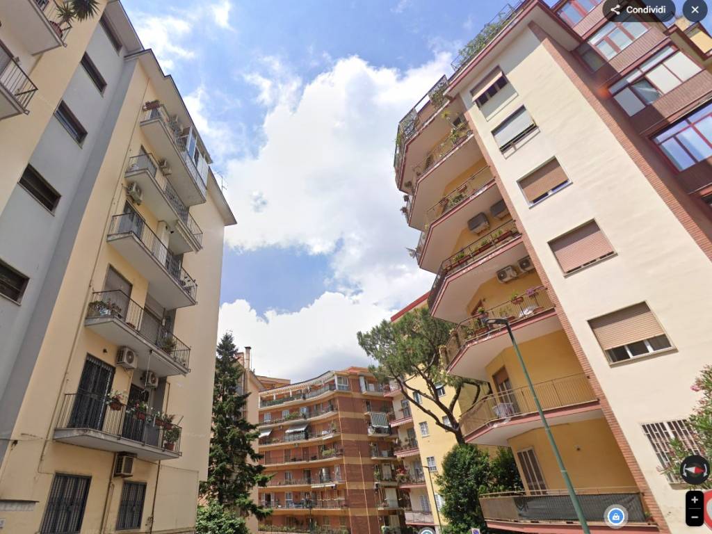 Appartamento a Napoli in Via E. A. Mario - Foto 3