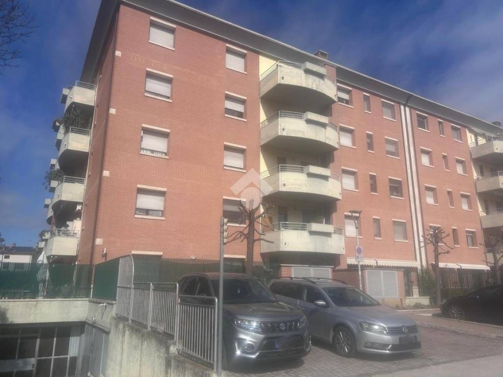 Appartamento a Perugia in Via Fausto Luciani, 32 - Foto 2