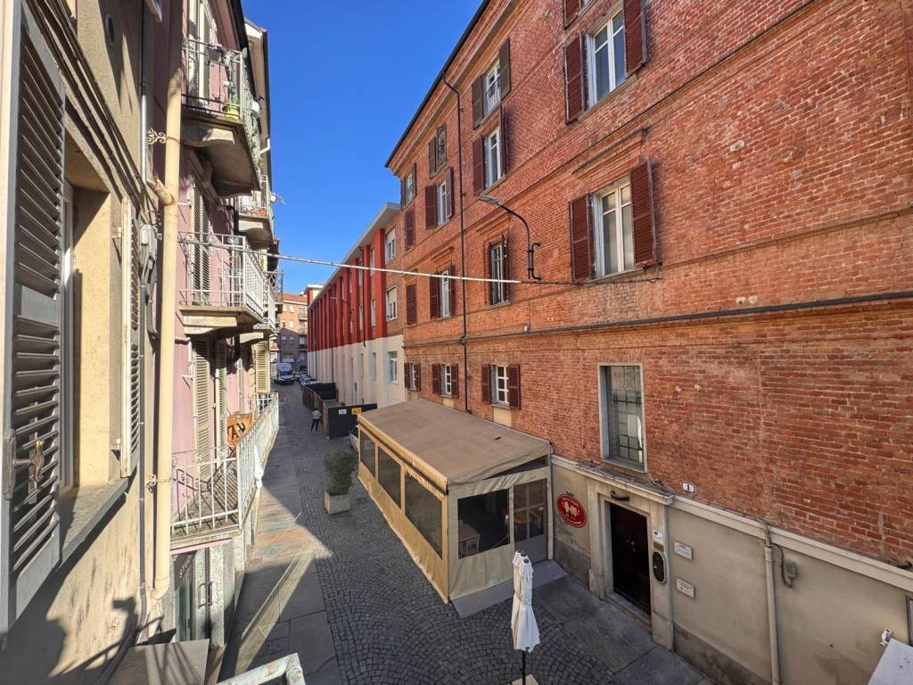 Appartamento a Asti in Via Giosuè Carducci - Foto 5