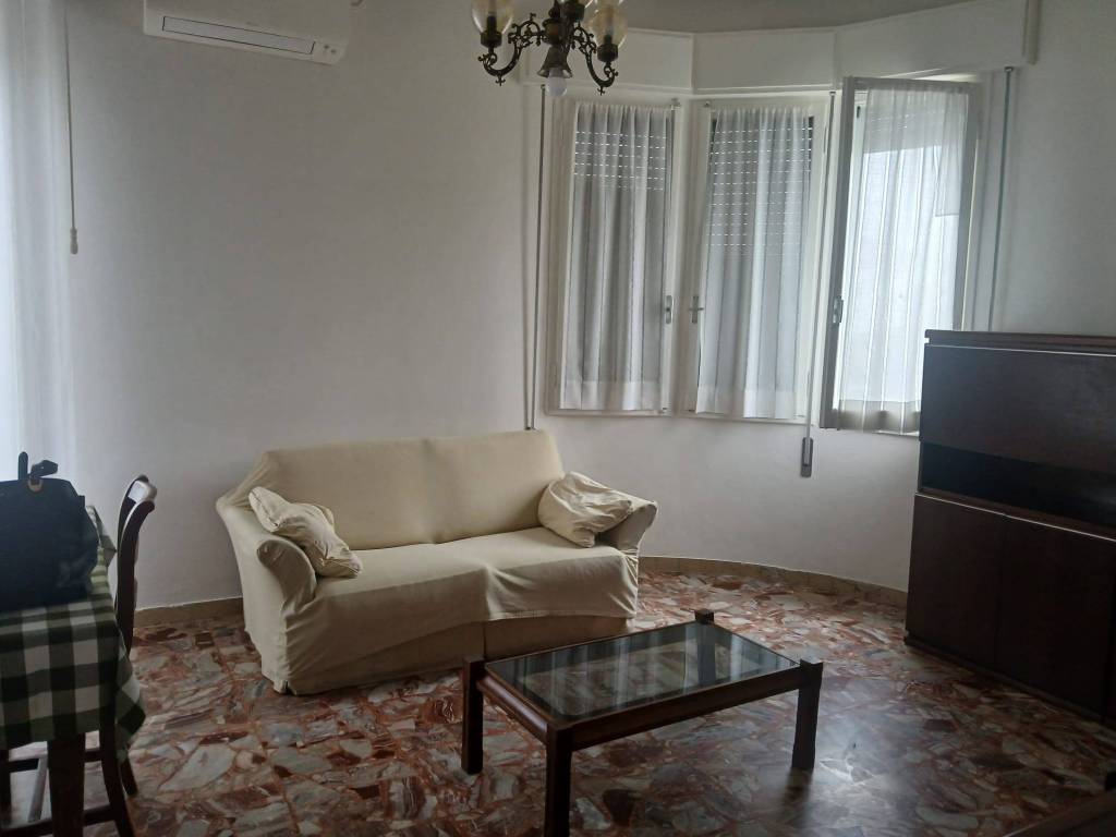 Appartamento a Cento in Via 1 Maggio - Foto 4