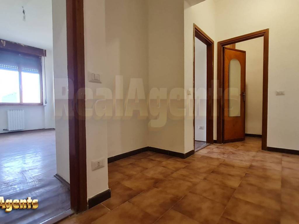 Appartamento a Solaro in Piazza San Pietro - Foto 4