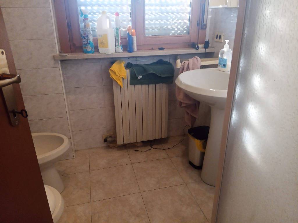 Appartamento a Verona in Via Louis Pasteur - Foto 2