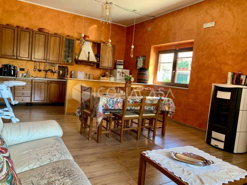 Appartamento a San giovanni rotondo in Via Donato Falcone, 15 - Foto 4