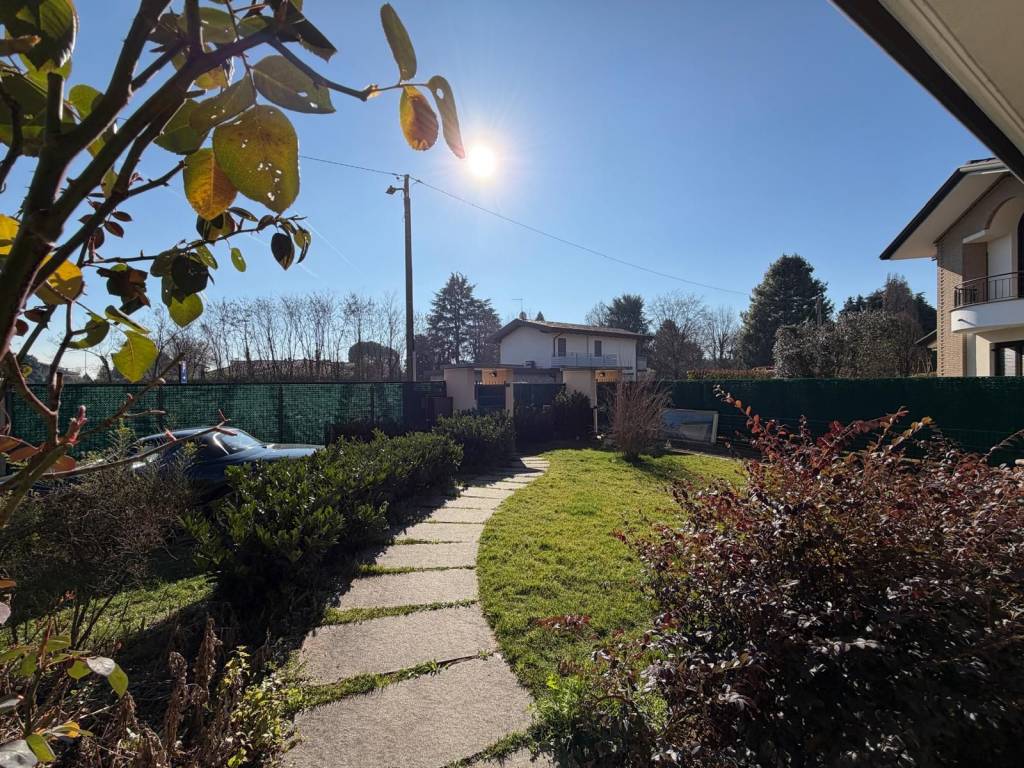 Villa a Cabiate in Via Antonio Gramsci, 40 - Foto 4