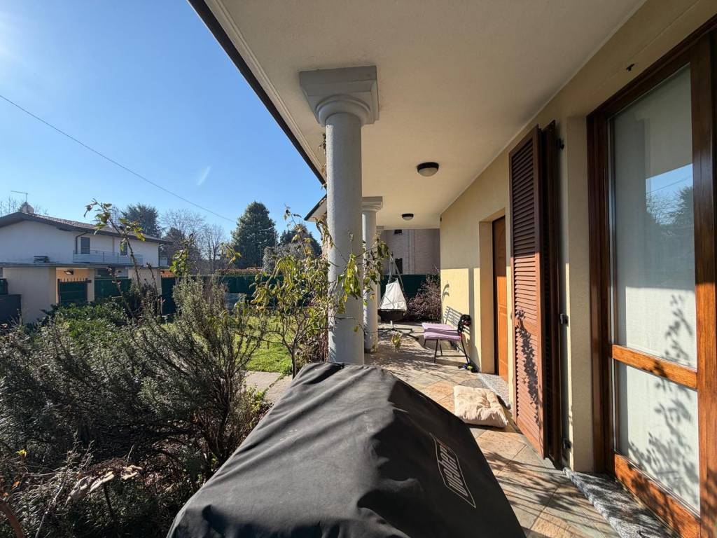 Villa a Cabiate in Via Antonio Gramsci, 40 - Foto 5