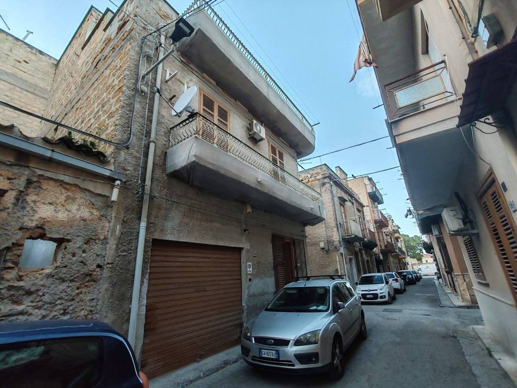 Casa indipendente a Bagheria in Via Tarantino - Foto 2