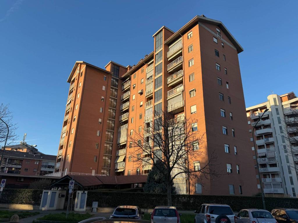Appartamento a Orbassano in Via Guglielmo Marconi, 11 - Foto 3
