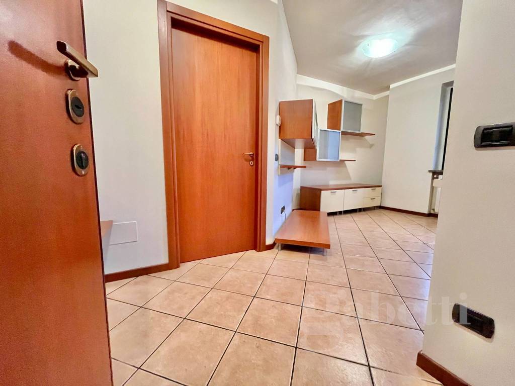 Appartamento a Busto arsizio in Viale Piemonte, 5 - Foto 2